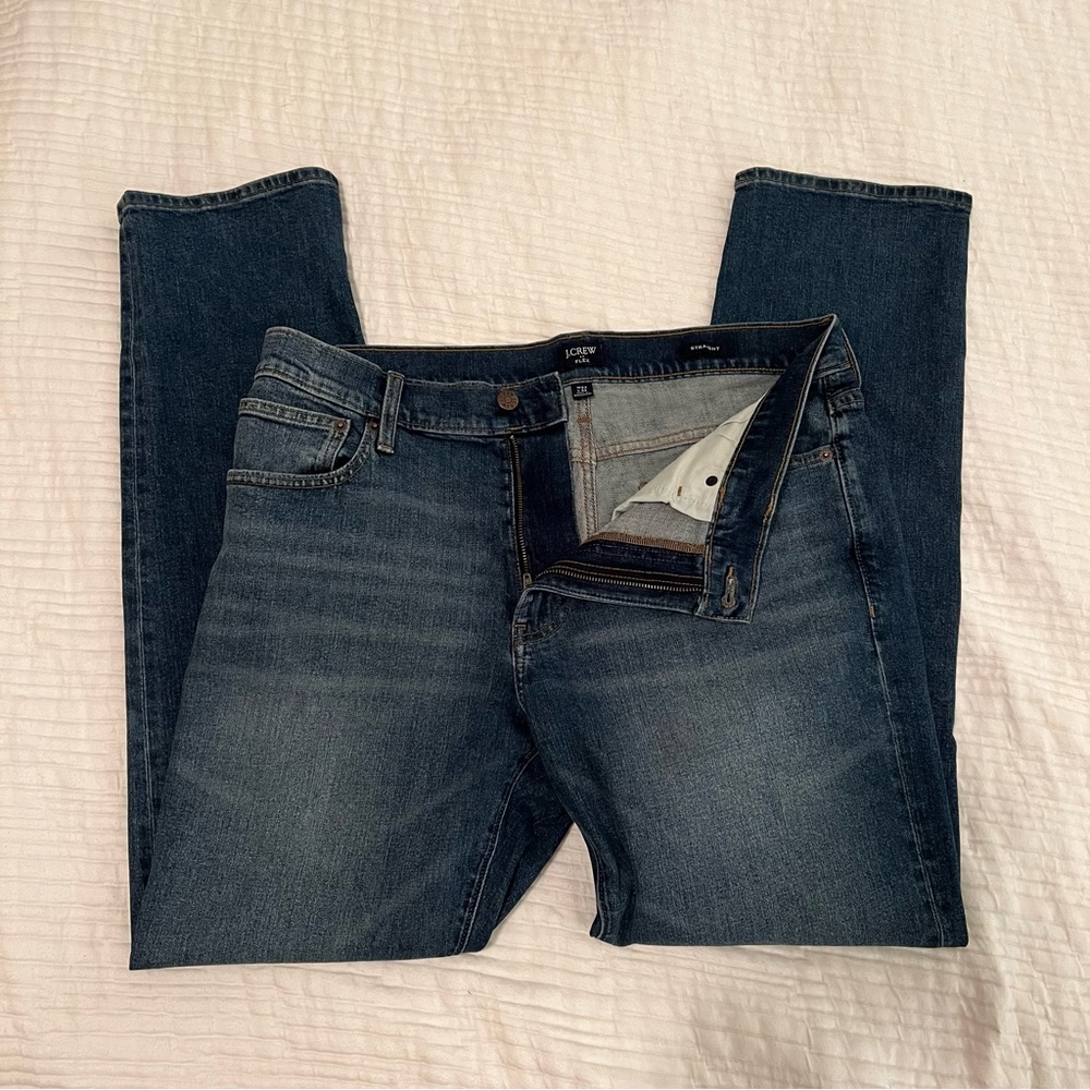 J Crew Straight-fit jean in signature flex